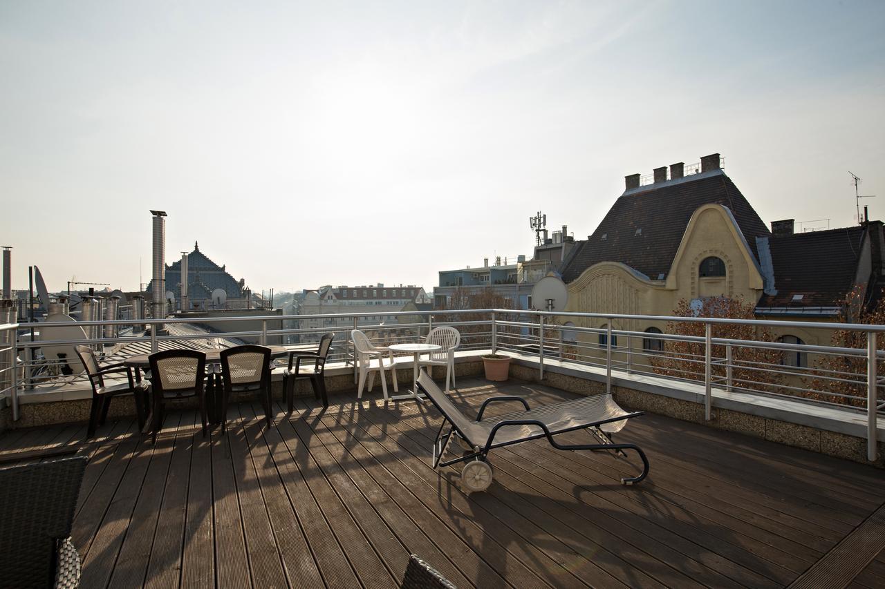 Damati Kft Liszt Ferenc Ter Inner City Flat Budapesta Exterior foto